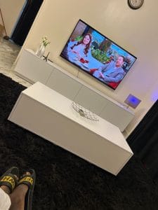 ⁦طقم قطعتين ترابيزة قهوة و ترابيزة تلفزيون 240- أبيض – TV998⁩ - الصورة ⁦4⁩